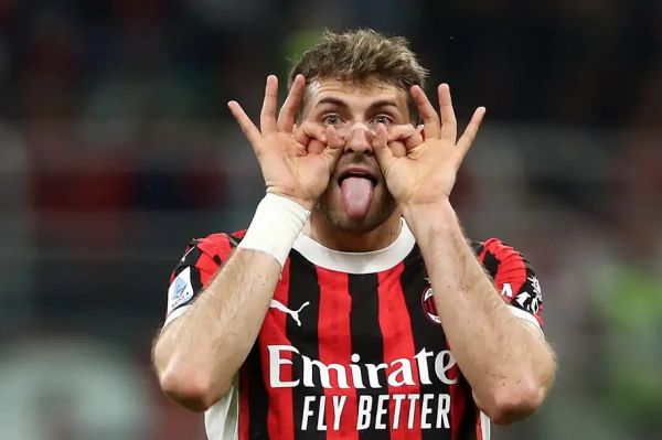 میلان یک مهاجم جدید میخرد