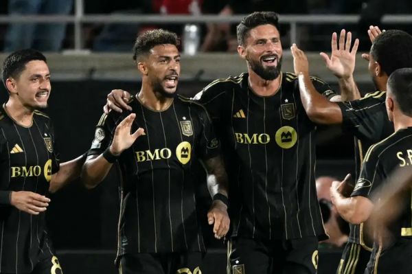  بازگشت قهرمان جام جهانی به فوتبال اروپا