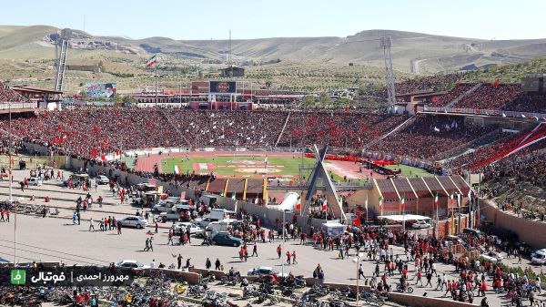 بحران برای تیتیها؛ تراکتور بدون تماشاگر میشود