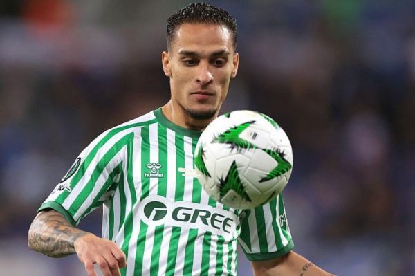  اعلام موضع مدیر ورزشی تیم اسپانیایی درباره علاقه به ستاره منچستریونایتد