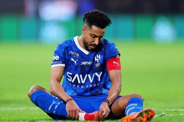 کاپیتان الهلال بازی مقابل منچسترسیتی را از دست داد