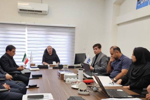 برگزاری نشست برنامههای طرح و توسعهای مرکز ملی فوتبال با حضور تاج