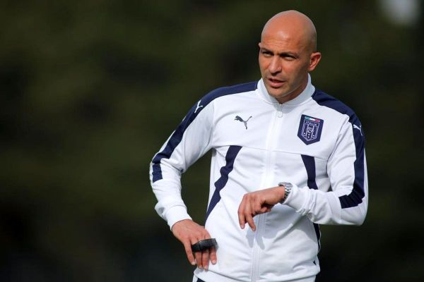  بیاتی‌نیا  انتقادم از مربی پرتغالی برای گذشته بود نه الان