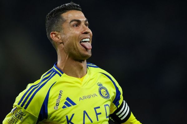 دلیل رونالدو برای رد پیشنهاد بازی در جام جهانی باشگاهها