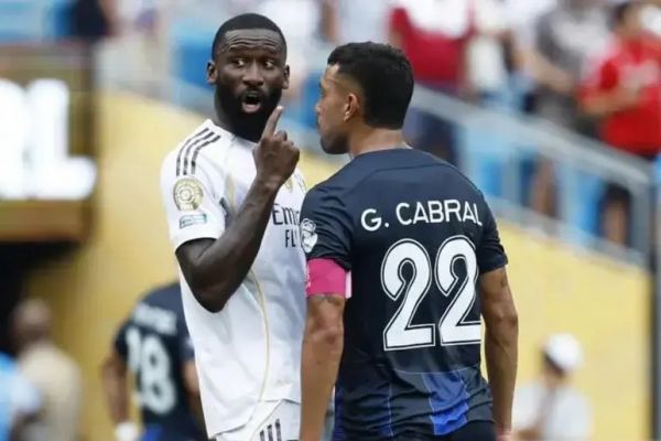  بیانیه جدید فیفا درباره درگیری بازیکن رئال مادرید با کابرال