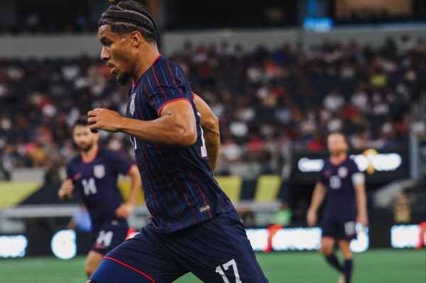  پدیده آیندهوون خرید احتمالی جدید اریک تن هاخ برای بایرلورکوزن