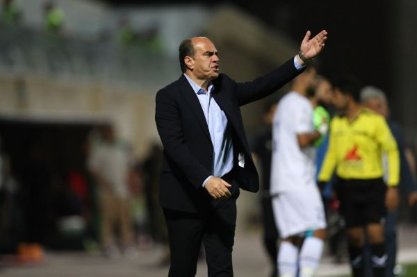  عالمی  بر خلاف خیلی‌ها، مربی استقلال دل شیر دارد  پیگیر لغو محرومیت ساپینتو هستیم