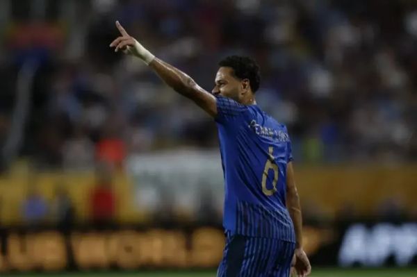  واکنش ستاره برزیلی الهلال به پیروزی مقابل منچسترسیتی