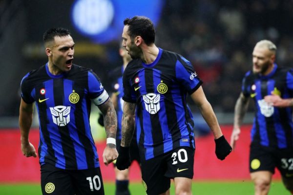 جلسه اضطراری سرمربی اینتر برای کاهش تنشها در رختکن