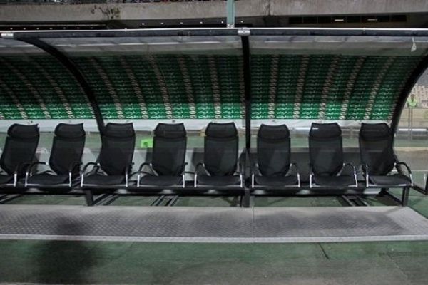 خطر تعلیق کارت مربیگری؛ مربیان احساساتشان را کنترل کنند