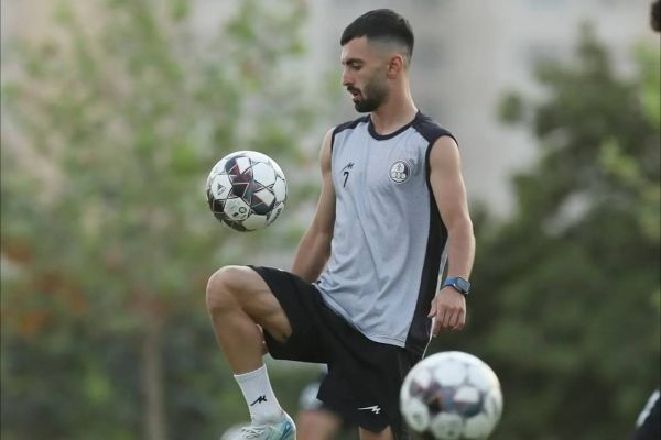 تراکتور به دنبال جذب وینگر جوان استقلال خوزستان