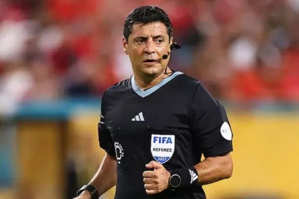  فغانی این‌بار برای چلسی سوت می‌زند