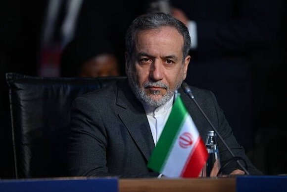 عراقچی ایران همچنان به معاهده عدم اشاعه و توافقنامه پادمان پایبند است