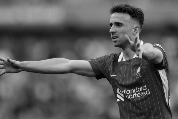 واکنش نخست وزیر بریتانیا به درگذشت ستاره لیورپول