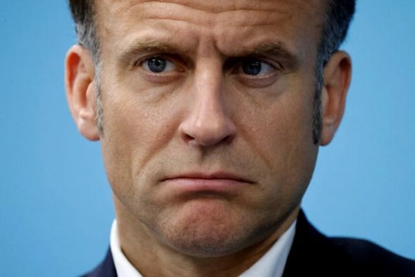  ماکرون  به‌زودی با رئیس جمهور ایران تماس خواهم گرفت