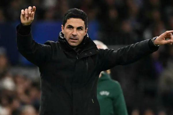 ستاره سابق رئال مادرید و منچستریونایتد وارد کادرفنی آرسنال میشود