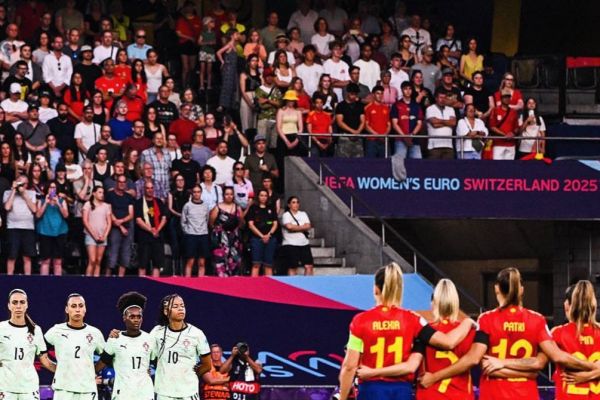  دیدار زنان اسپانیا و پرتغال تحت تاثیر دیگو و آندره