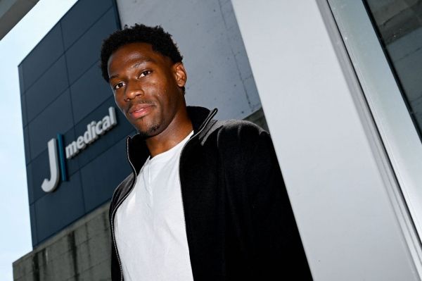  مطابق خبر فابریزیو رومانو؛ مهاجم کانادایی به یوونتوس پیوست