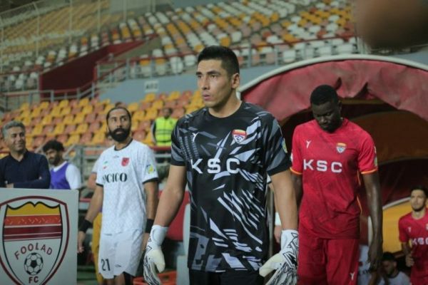 تکذیب جدایی یوسوپوف و مذاکره فولاد با حسینی