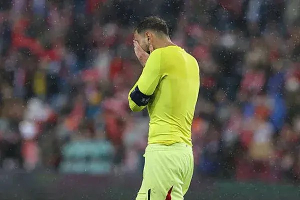  حمایت دروازه‌بان رئال مادرید از دوناروما پس از مصدومیت موسیالا