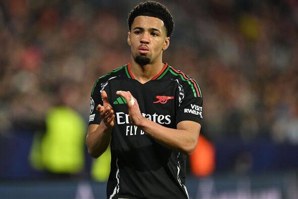  پدیده آرسنال در حال بررسی پیشنهادهای مختلف؛ چلسی در کمین