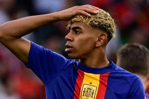  پیام مهم مدیر بارسلونا به یامال