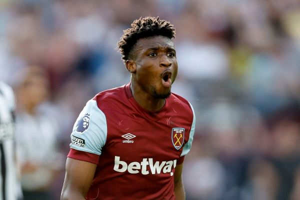 پیشنهاد عجیب تاتنهام برای جذب ستاره رقیب همشهری