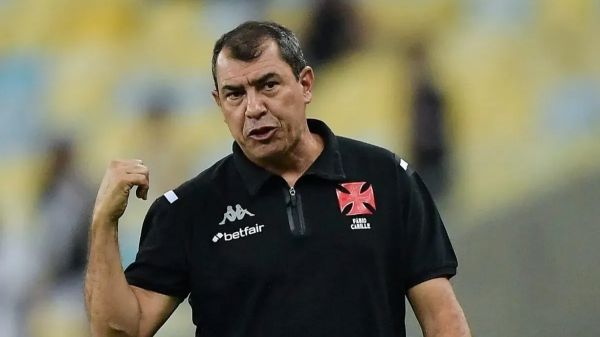  فرصت 15 روزه کاریله به استقلال؛ همه یک میلیون و دویست هزار دلار قراردادم را می‌خواهم