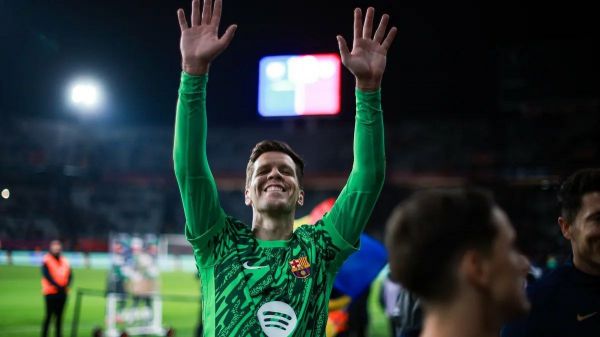 رسمی؛ قرارداد دروازهبان بارسلونا تا 2027 تمدید شد