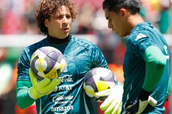  اسطوره مکزیک به دنبال رکورد تاریخی