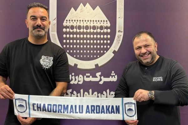  تمدید قرارداد حنیف عمران‌زاده با چادرملو