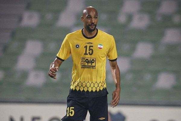  بازیکنی که باید جای خالی انزونزی را پر کند  عکس