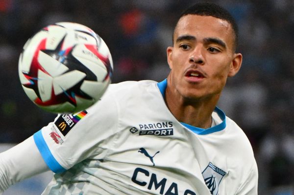 ستاره انگلیسی در لیگ 1 فرانسه ماندنی شد