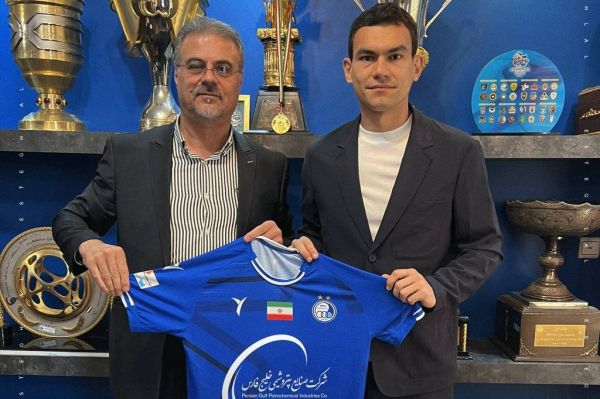  مدافع ملی‌پوش ازبکستان به استقلال پیوست