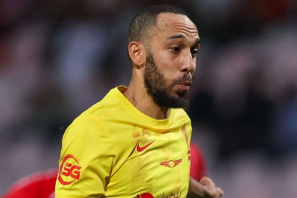  مشتری جدید ستاره سابق آرسنال و بارسلونا