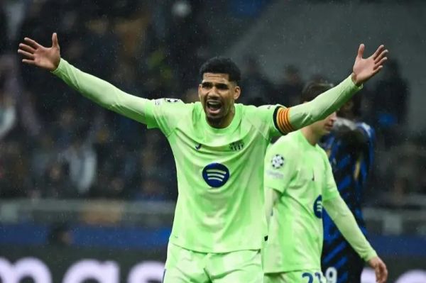 واکنش صریح بازیکن بارسلونا به شایعات درباره آیندهاش