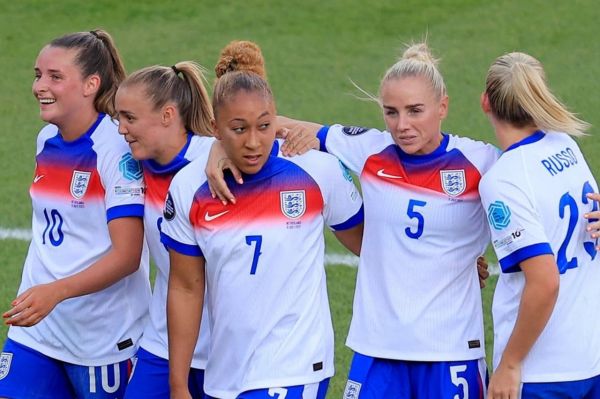  تحقیر هلند در شب درخشش ستارگان انگلیس