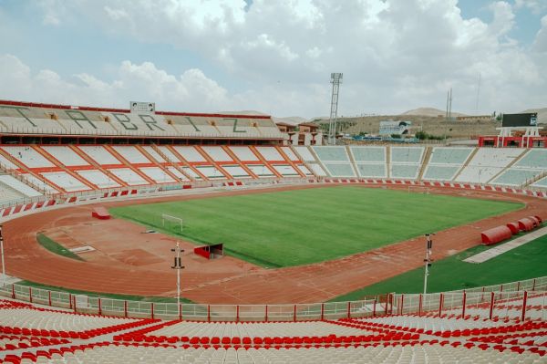  مشخص شدن زمان نصب چمن هیبریدی یادگار امام