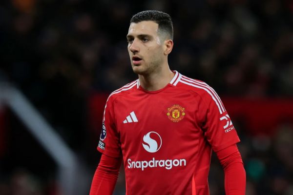  دیوگو دالو صاحب شماره جدید در منچستریونایتد شد