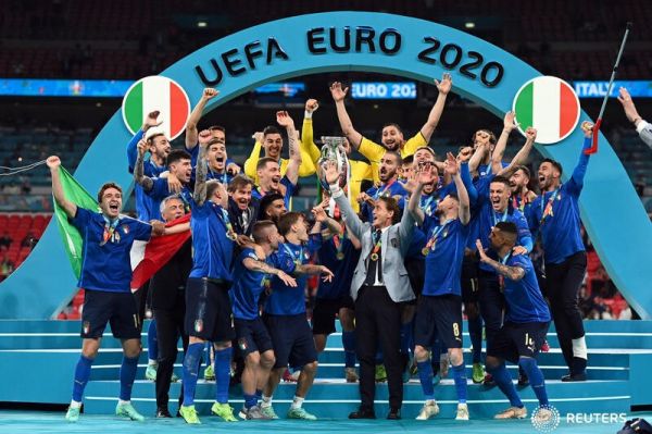 نوستالژی چهار سال از فتح اروپا توسط آتزوری گذشت