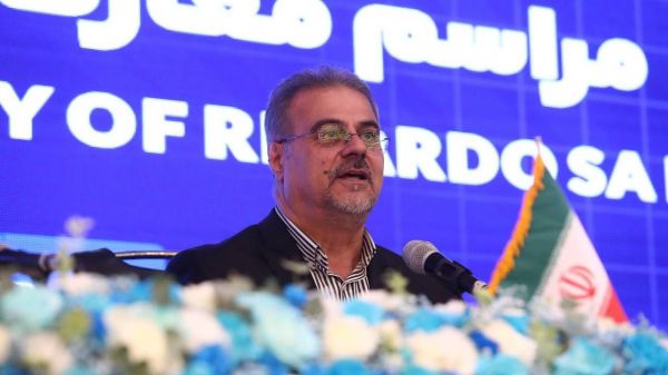 تکرار گاف عجیب توسط جویباری؛ قهرمانی استقلال در لیگ آزادگان ویدیو