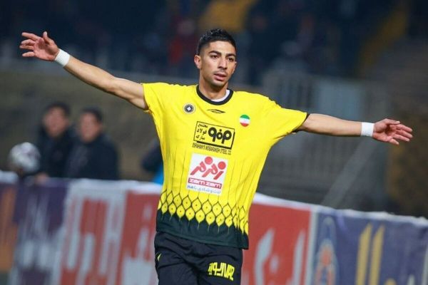  باشگاه سپاهان به دنبال تمدید قراداد لیموچی