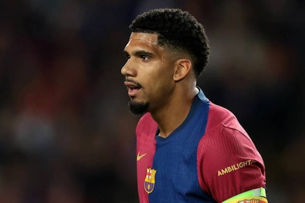  پاسخ کوتاه ستاره بارسلونا به احتمال ماندنش در این تیم