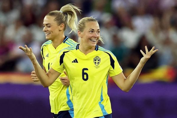 تحقیر زنان آلمان در شب بد مدافعان و دروازهبان