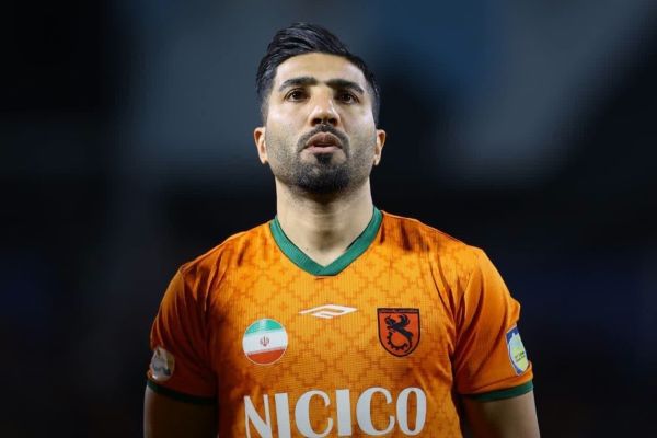  غیررسمی  فرشید اسماعیلی به فجر سپاسی پیوست