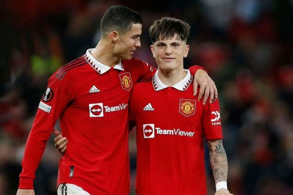  وینگر منچستریونایتد نمی‌خواهد هم‌تیمی رونالدو شود