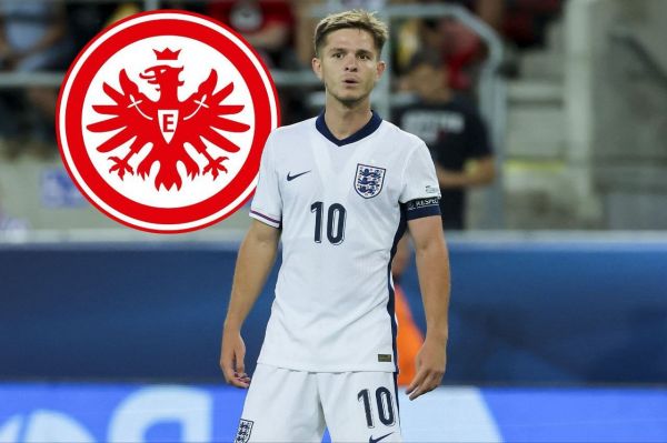  بازدید پدیده منچسترسیتی از امکانات باشگاه فرانکفورت