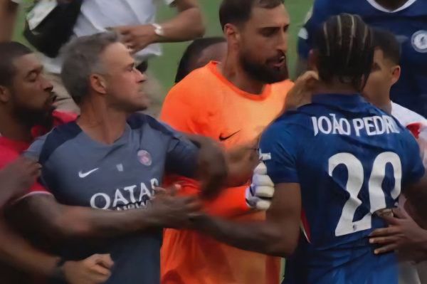  احتمال تعلیق سنگین برای لوئیز انریکه به دلیل برخورد فیزیکی با ژائو پدرو