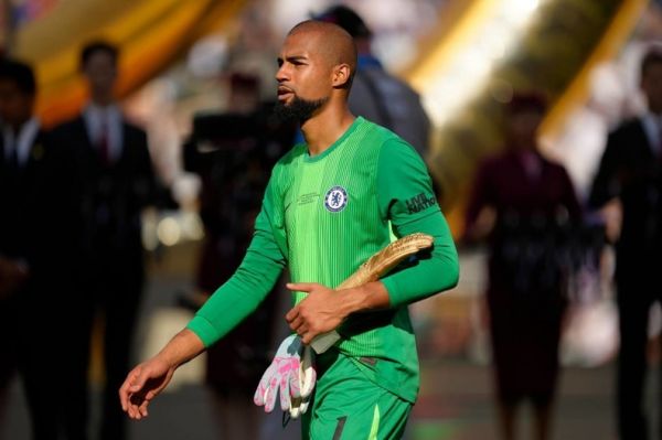 دروازهبانی که برنده دستکش طلایی جام جهانی باشگاهها شد