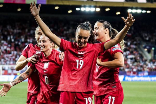 اولین گل و اولین برد در شب حذف؛ زنان لهستان خوشحال رفتند